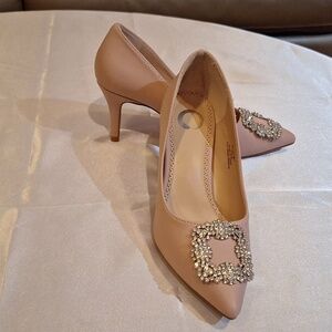 Formal shoes